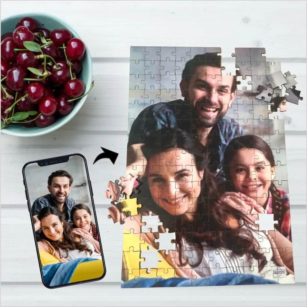 Family Photo Jigsaw, 320 Pieces